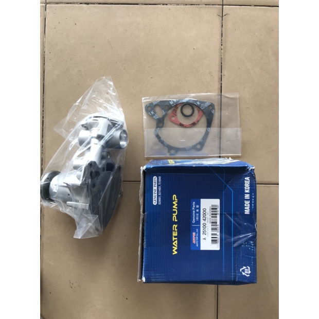 Bơm nước Hyundai Galloper    25100-4200