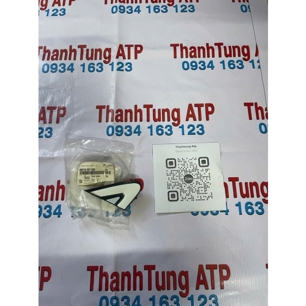 Ốp tam giác gương Santafe 2019 bên phải / 86210 S1100