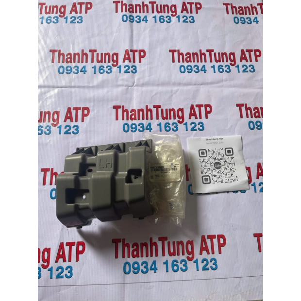 Giá bắt cảng sau Huyndai santafe 14-21