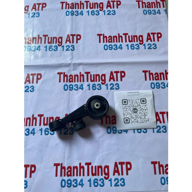 Thanh giằng chân máy toyota lexus E350 / 12363-31030