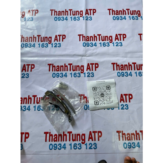 Tay nắm cửa trước LH Captiva 13-18 ( có cảm biến)
