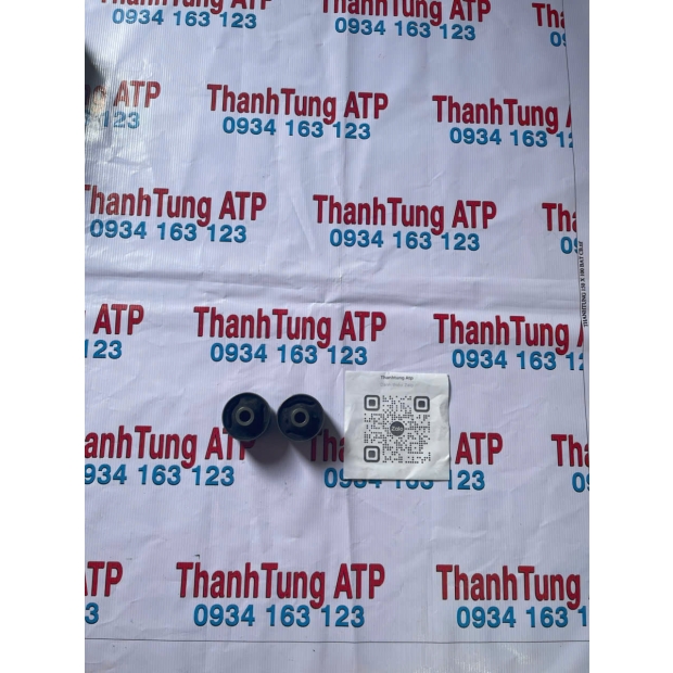 Cao su càng A lớn Honda City ( lỗ cốt: 14mm; đường kính ngoài:64mm; cao:56mm; lưng:30mm) / BH28190